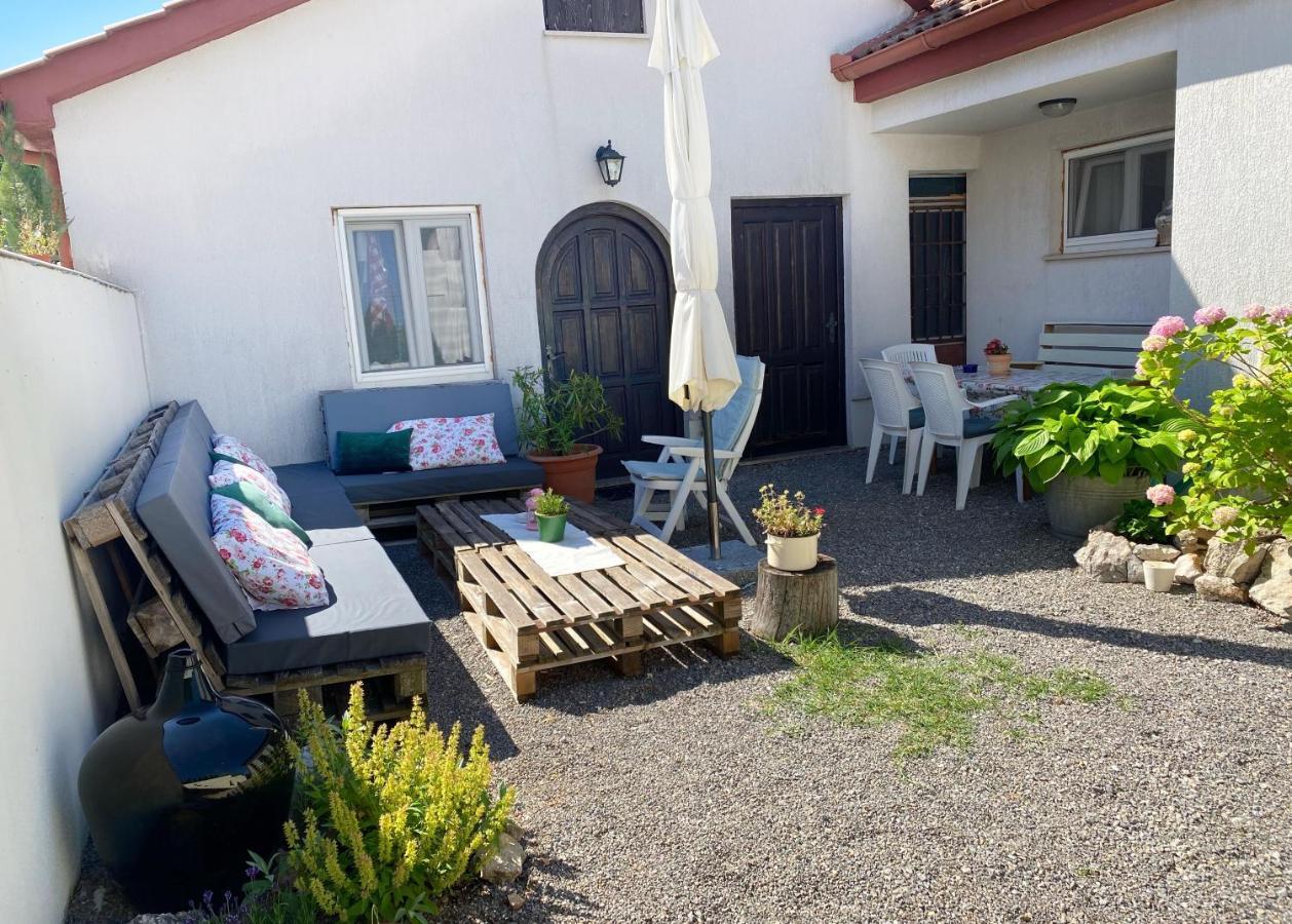 Rijeka Holiday Home Krasica  Exterior photo
